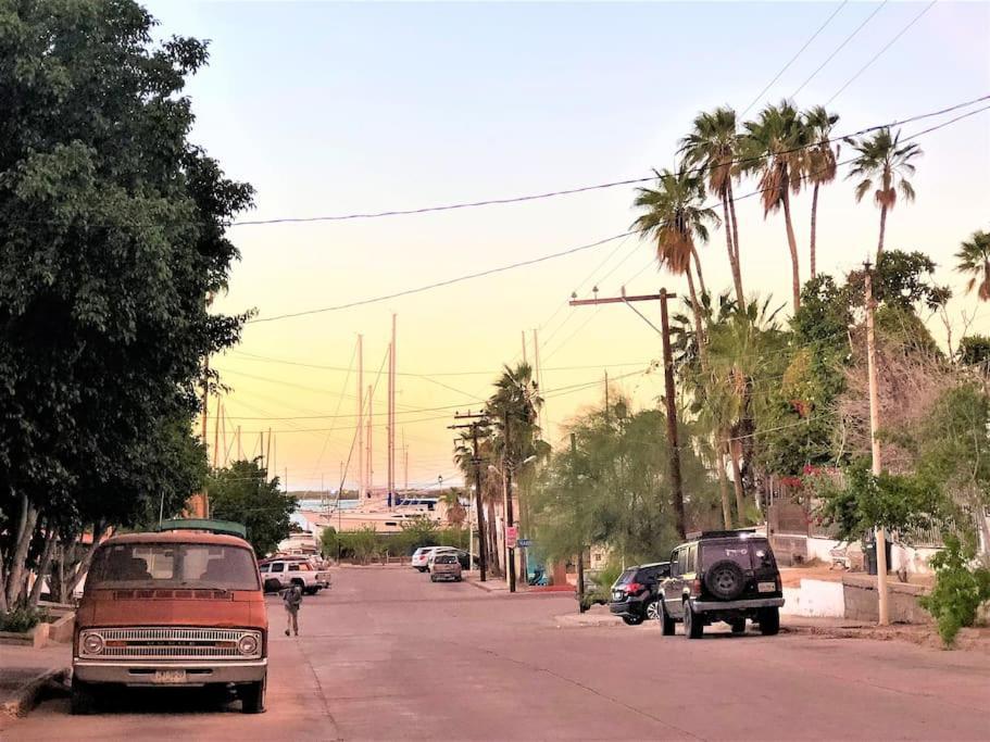 Downtown Beautiful 2Br Apartment Blocks From Beach #5 La Paz Exterior foto